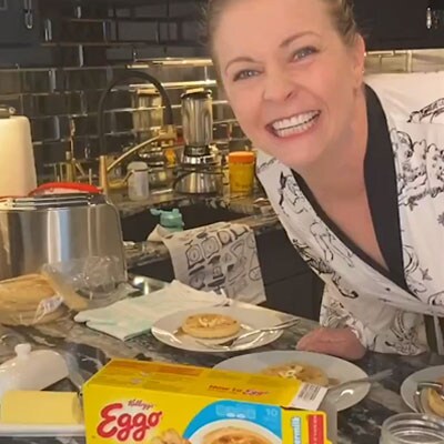 Melissa Joan Hart at her kitchen counter